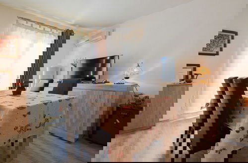 Foto 30 - Classic and Elegant Rovinj Apartments With Balcony