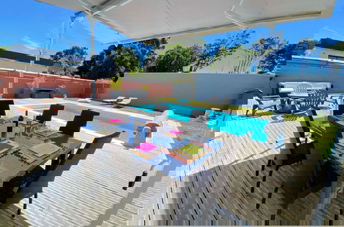 Photo 14 - Beautiful House With Heated Pool, Ploemeur