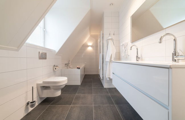 Luxury 8-person Wellness Villa With Sauna and Outdoor hot tub is Unique - Foto 69