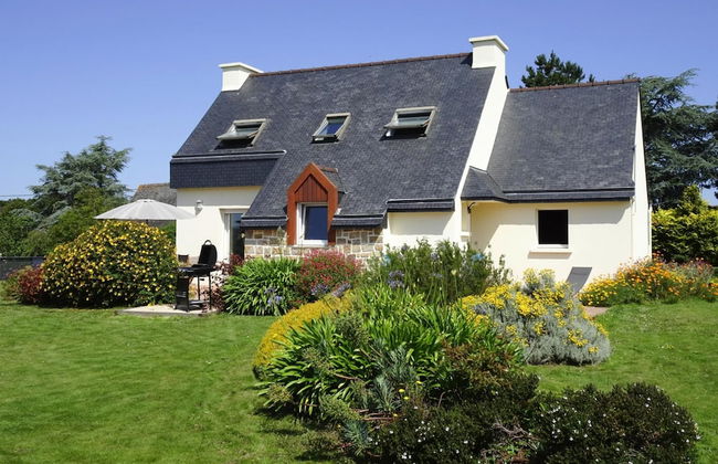 Holiday Home in Paimpol Near Beach - Foto 1