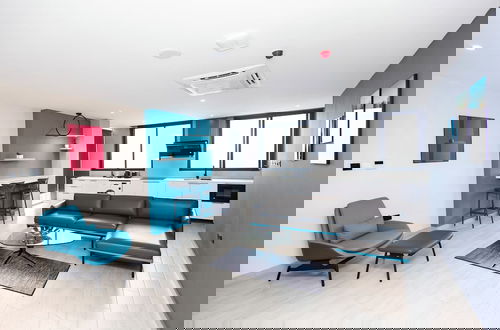 Photo 20 - Bankable Roomzzz