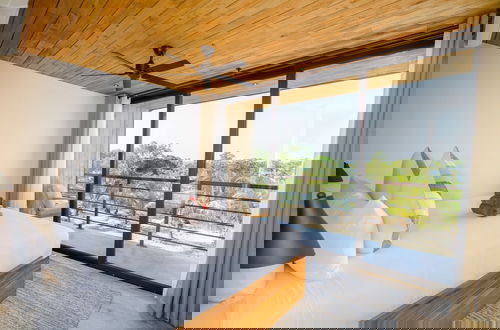 Photo 12 - NEW Modern Ocean Front Villa on Private Island