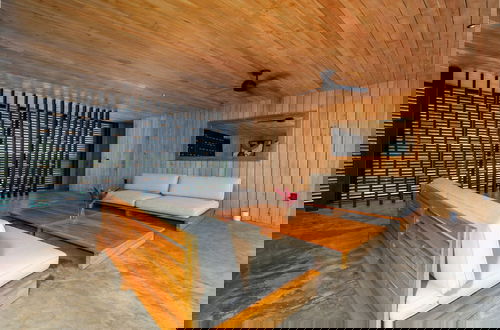 Photo 8 - NEW Modern Ocean Front Villa on Private Island