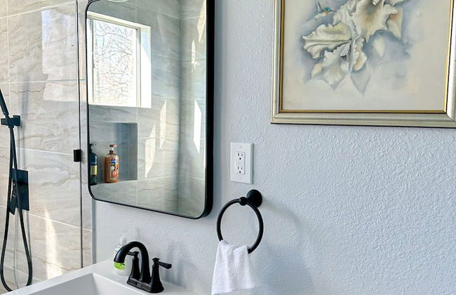 Vintage Gem in Prime Location Cozy 1BR Oasis - Foto 20