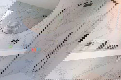 Foto 10 - Beautiful new Apartment With a Stunning View
