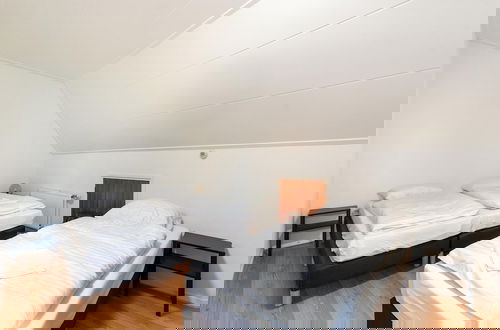 Foto 9 - Spacious Farmhouse in Silvolde With Garden