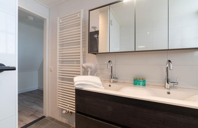 Design Apartment in Zeeland With its own Wellness - Foto 68