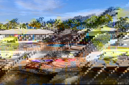 Photo 50 - Adorable House With Amazing Water Front of Canal