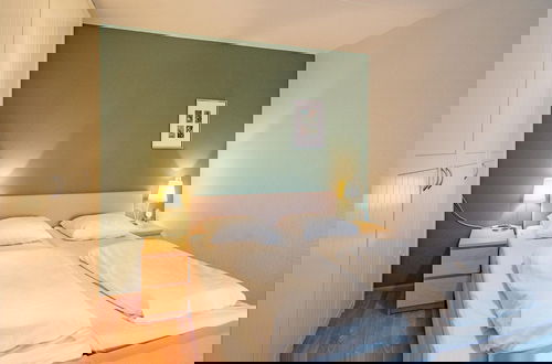 Foto 6 - Furnished Holiday Apartment With Large Balcony