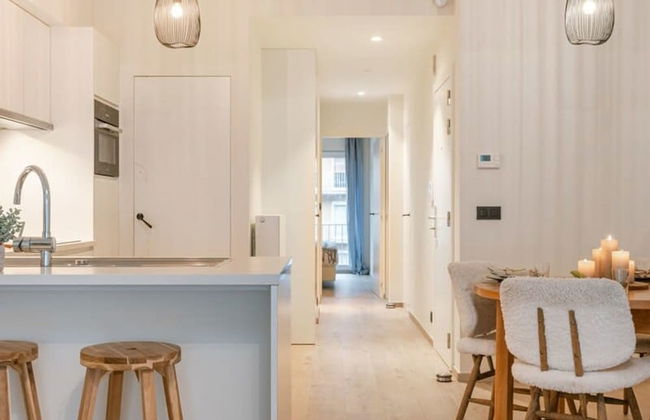 Modern 2 Bedroom in Centre of Knokke - Photo 6