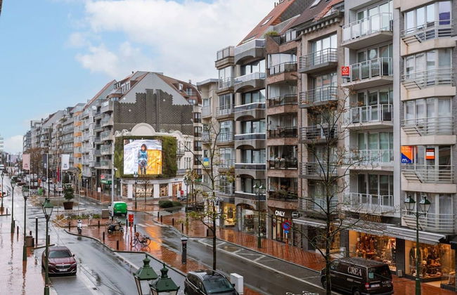 Modern 2 Bedroom in Centre of Knokke - Photo 17
