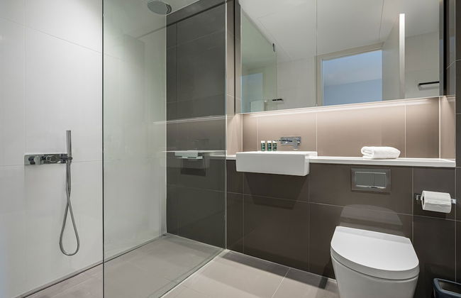 Stunning Three-bedroom Apartment on the River - Foto 36