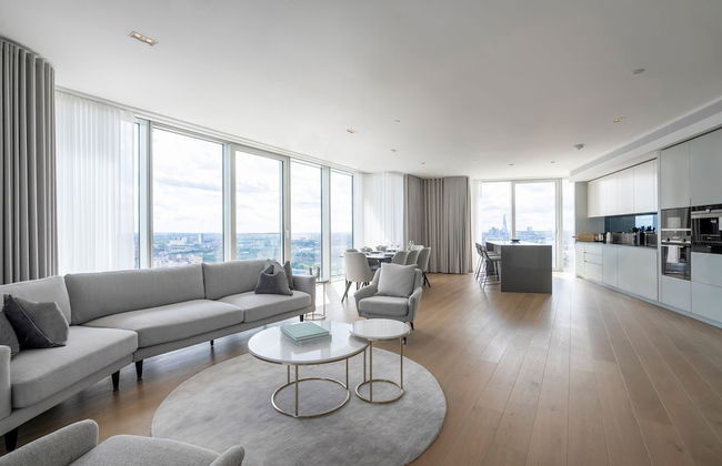 Stunning Three-bedroom Apartment on the River - Foto 25