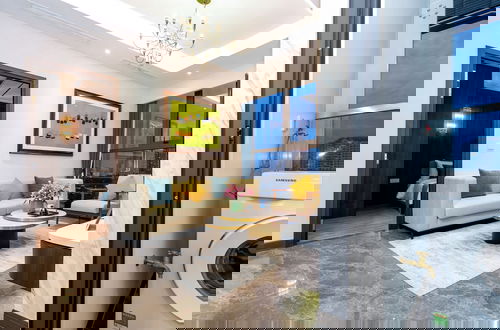Foto 20 - The Gloria Serviced Apartment by Silk Path