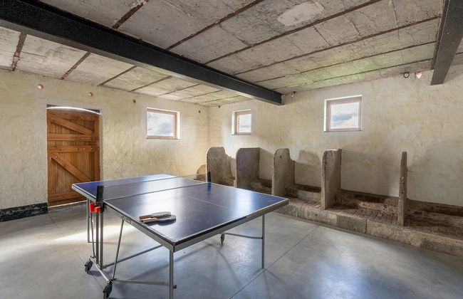 Spacious Holiday Home With Pond in Poperinge - Foto 75