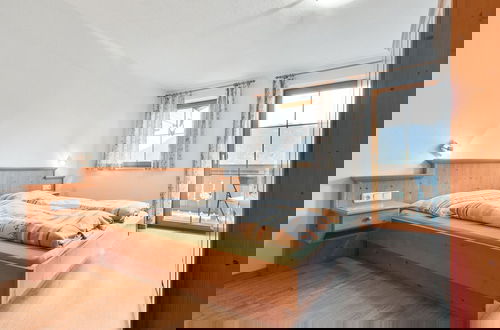 Photo 6 - Stunning Apartment Near Forest in Mittersill