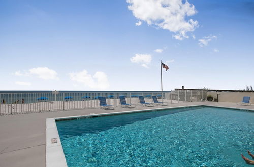 Photo 31 - Beachfront Condo With Sunroom Outdoor Pool