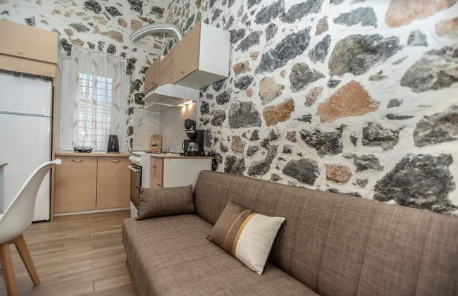 City Stone Houses Kalymnos - Photo 22