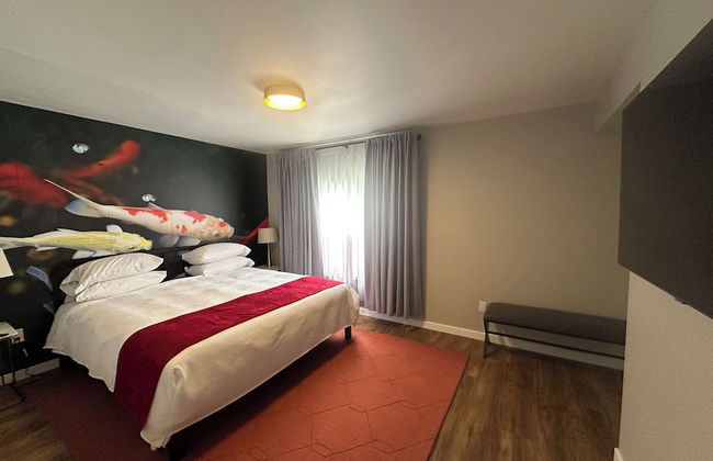 Lighthouse Inn & Suites - Foto 16