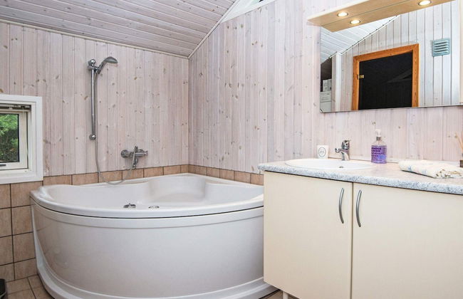 8 Person Holiday Home in Fano - Foto 13
