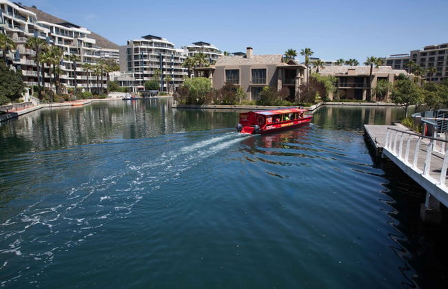 Canal View Two Bedroom Luxury Apartment - 610 - Foto 23