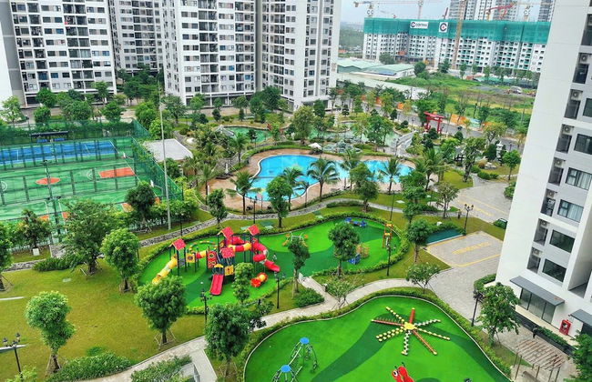 SURIHOME- Vinhomes Grand Park Apartments - Photo 16