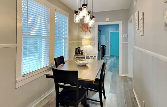 Pleasure Pier Retreat - Photo 58