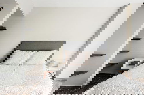 Photo 9 - Modern Flat by Polanco Balcony Pet Friendly