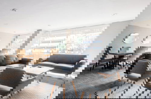 Photo 14 - Modern Flat by Polanco Balcony Pet Friendly