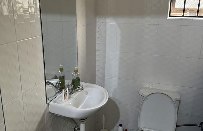 Beautiful 1-bed Apartment in Gulu - Foto 4