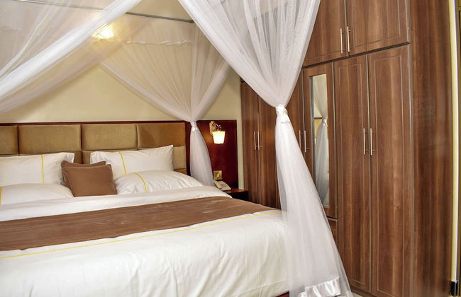Studio Furnished Apartments Entebbe - Foto 9