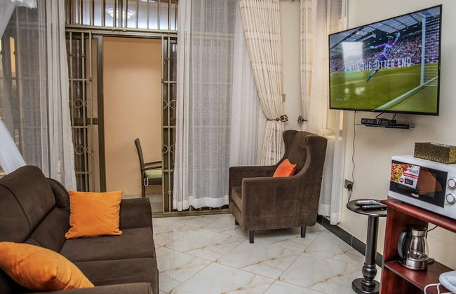 Studio Furnished Apartments Entebbe - Foto 16