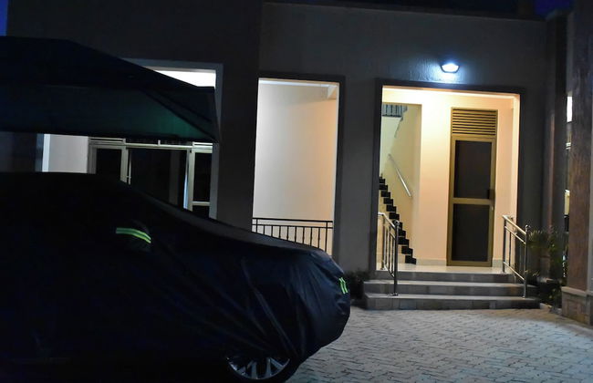 Studio Furnished Apartments Entebbe - Foto 20