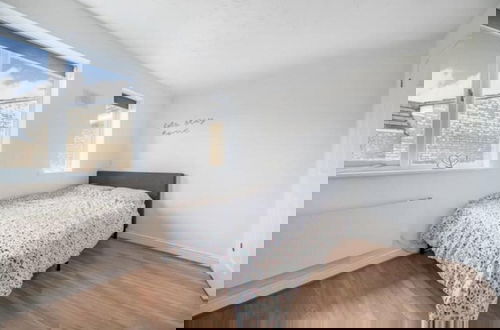 Foto 4 - Charming Apartment Close to Central London