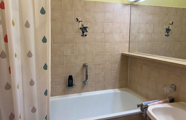 Complete Apartment With own Balcony - Foto 5