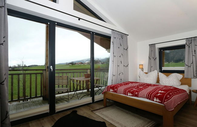 Chalet Alpenzauber mit Beheiztem Pool, Inzell - Foto 7