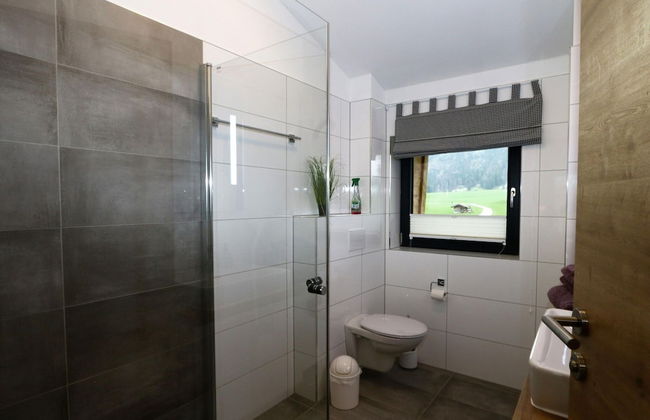 Chalet Alpenzauber mit Beheiztem Pool, Inzell - Foto 16