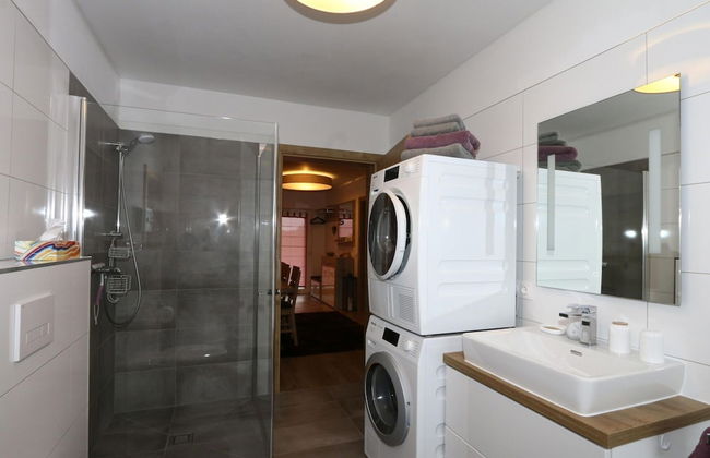 Chalet Alpenzauber mit Beheiztem Pool, Inzell - Foto 17