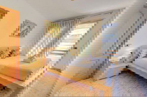 Photo 2 - Nice Apartment Los Playeros