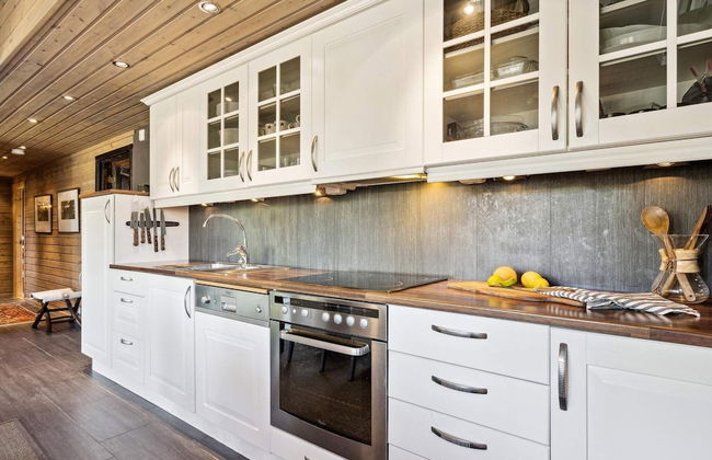4 Star Holiday Home in Storsteinnes - Foto 11
