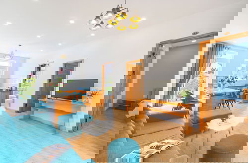Photo 27 - Lavini House