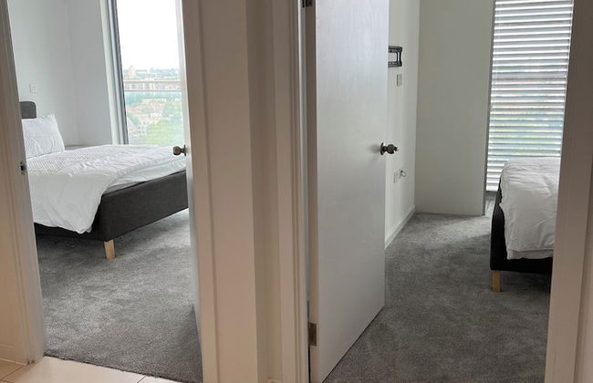 Delightfully Spacious Bright 2bedroom - Foto 2
