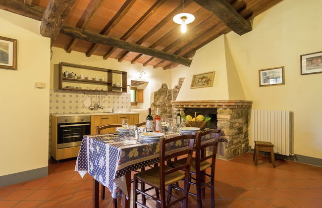 Charming Tuscan Stay With Pool - Foto 16