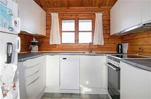 Photo 5 - 4 Person Holiday Home in Hjorring