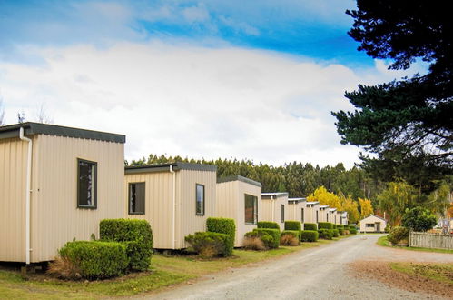 Photo 34 - Te Anau Lakeview Holiday Park & Motels