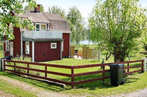 Photo 1 - 4 Person Holiday Home in Sturefors