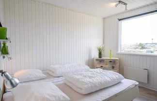 Photo 3 - 4 Person Holiday Home in Hvide Sande