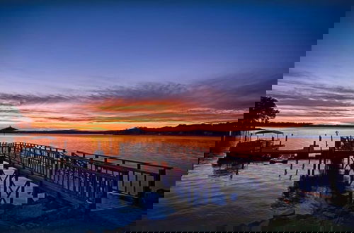 Foto 46 - Landover Lodge by Avantstay Waterfront Dock