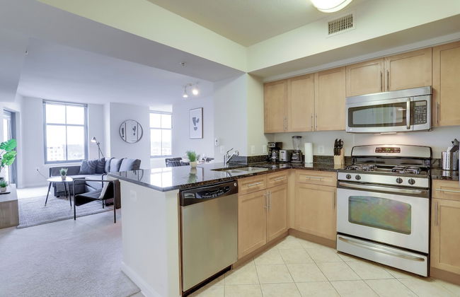 Walkable Alexandria Apts - Foto 60