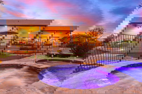 Foto 34 - Desert Foothils Rustic Resort Oasis w Pool Spa